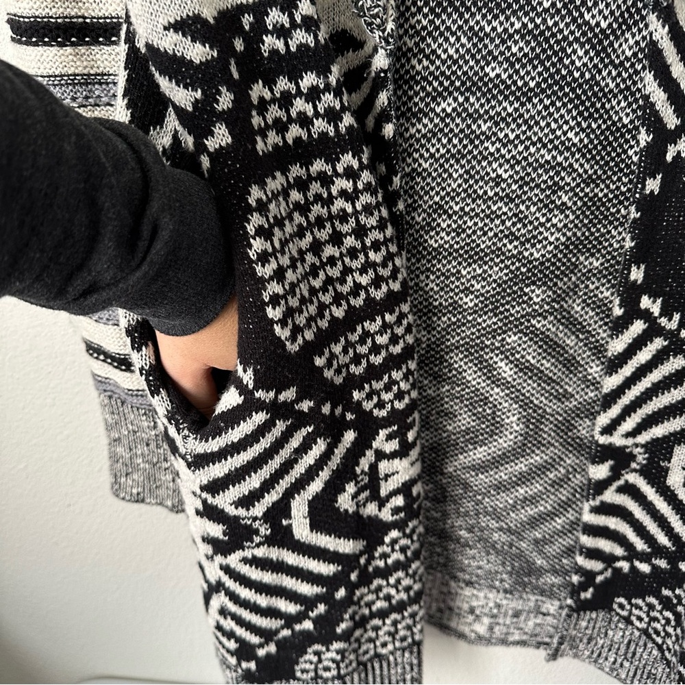 Ecotè Mix Intarsia Open-Front Cardigan - Picture 5 of 7